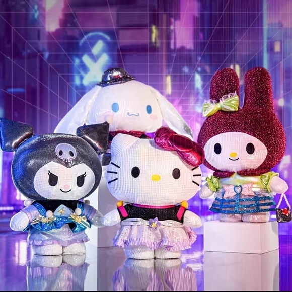 RESERVED Kuromi x Cyberpunk Collectors Edition Plush - Picture 3 of 6